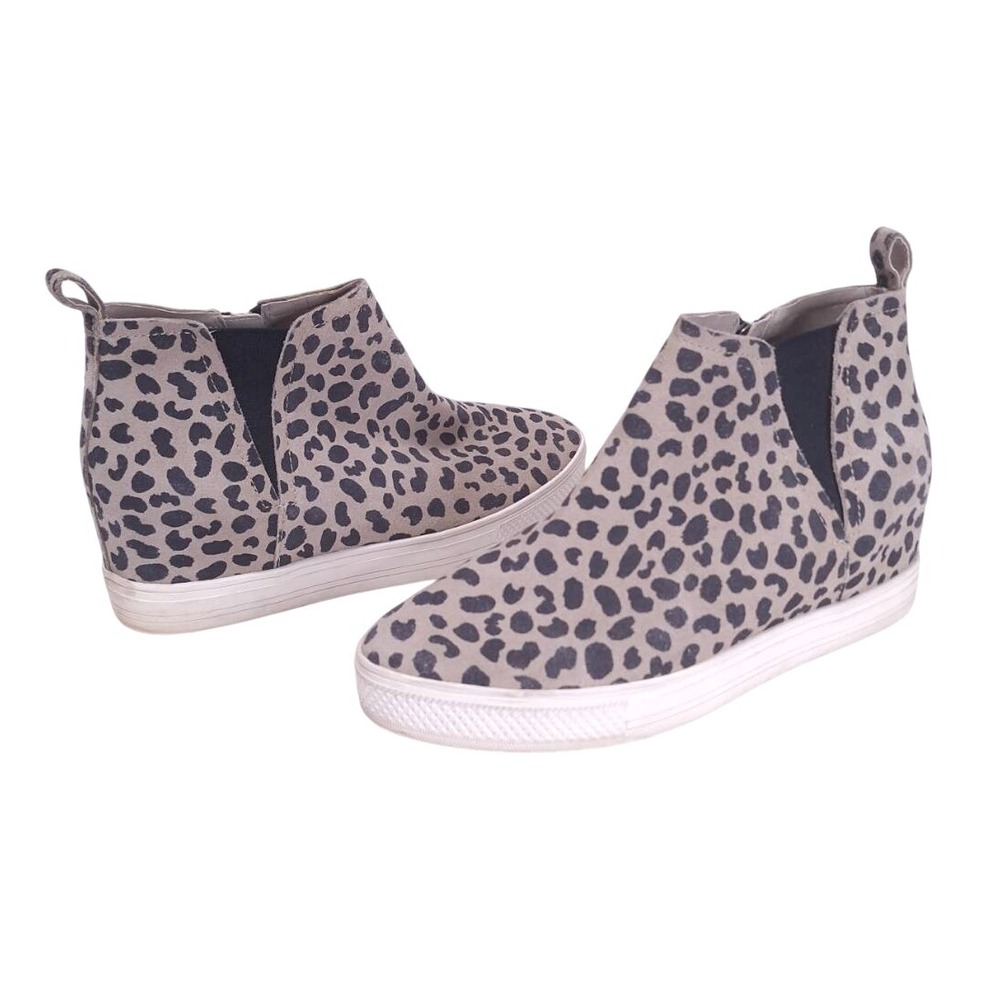 CASLON Leopard Print Wedge Chelsea Boots‎ Women Size 8M Water Resistant Sneaker